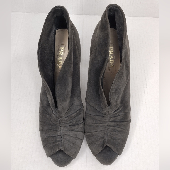 Prada Women's Gray Suede Open Toe High Slender Heel Slip On Heels Sz 10 - Picture 8 of 15
